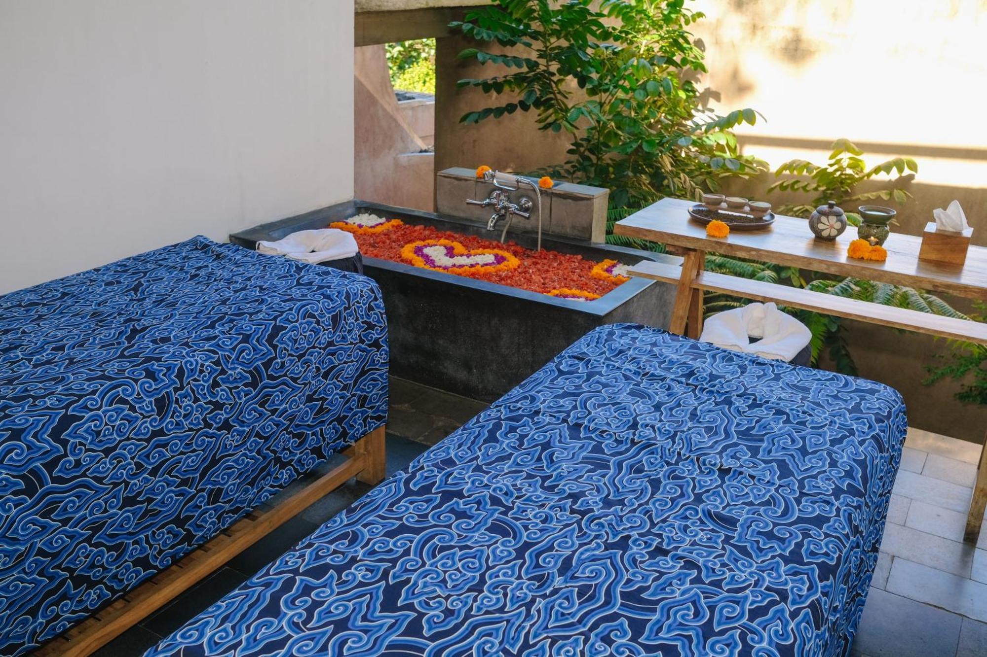 Amora Ubud Boutique Villas Buitenkant foto